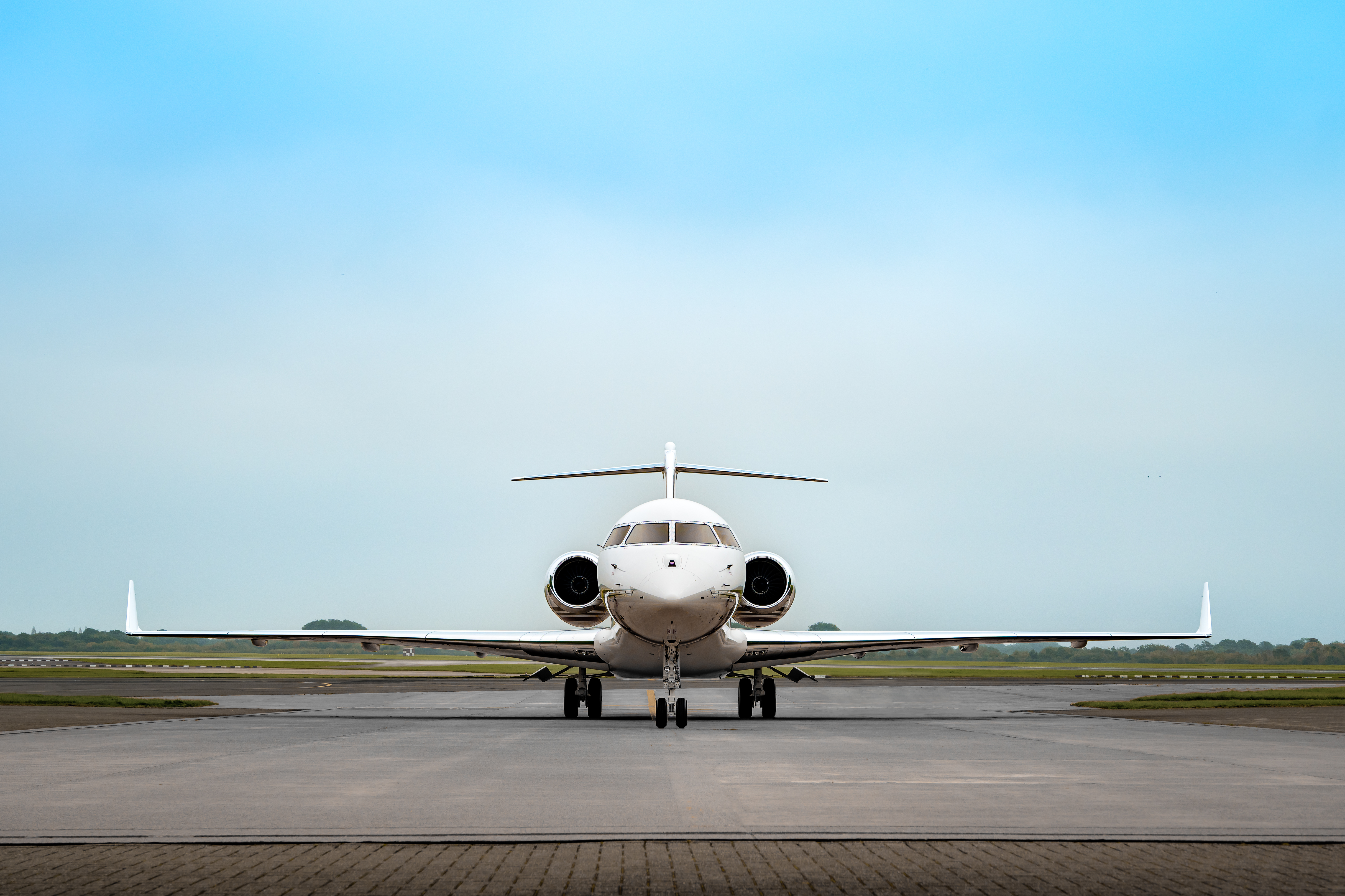 Air Charter Services offers flights on a wide range of aircraft including small private jets to widebody business jets, cargo planes, and helicopters.